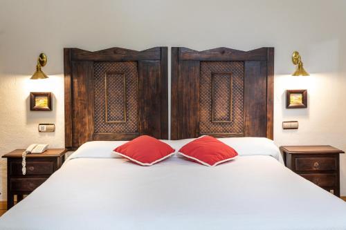 Habitación doble interior del hotel São João De Deus By Ridan Hotels