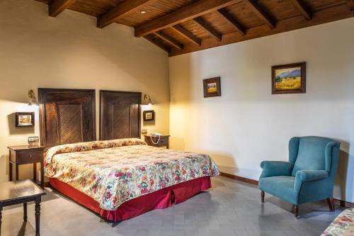 Habitación Triple del hotel São João De Deus By Ridan Hotels. Foto 3
