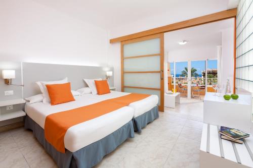 Suite Junior para uso individual del hotel Chatur Playa Real Resort