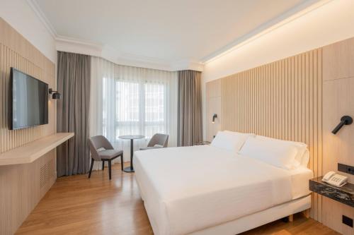 Suite Junior del hotel Vigo Los Galeones Affiliated By Meliá. Foto 1