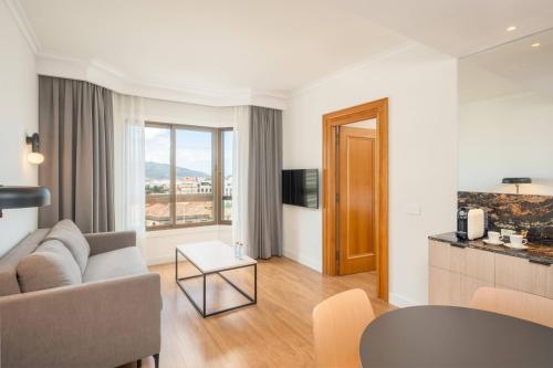 Suite Junior del hotel Vigo Los Galeones Affiliated By Meliá. Foto 3