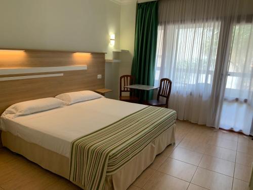 Estudio con balcón del hotel Tinoca. Foto 3