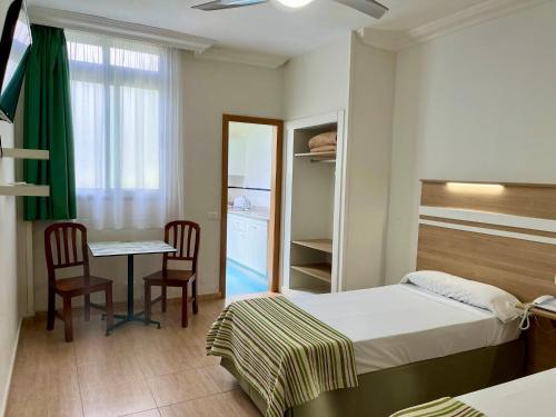 Estudio Interior del hotel Tinoca. Foto 8