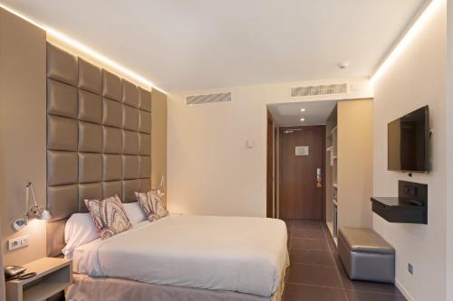 Habitación Doble Deluxe del hotel Palladium. Foto 2