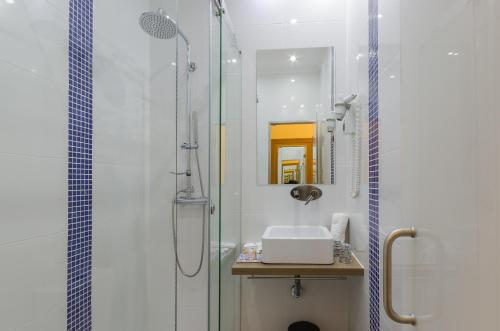 Habitación Doble Estándar del hotel Inn Rossio. Foto 1