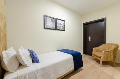 Habitación Triple Estándar del hotel Inn Rossio. Foto 2