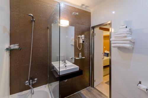Habitación cuádruple del hotel Inn Rossio. Foto 3