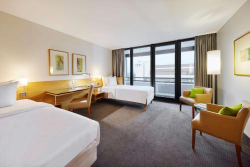 Habitación Doble - 2 camas del hotel Lindner Dusseldorf Seestern, Part Of Jdv By Hyatt
