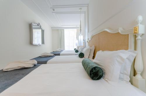 Habitación Familiar del hotel Borges Chiado. Foto 1