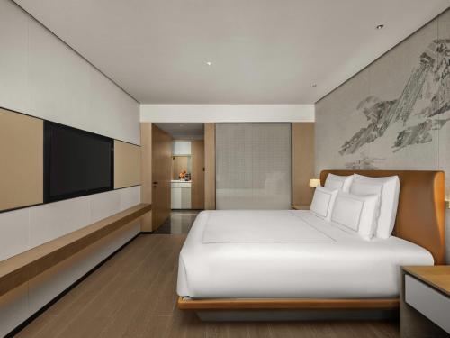 Swiss Executive King Room with Lounge Access - High Floor del hotel Swissôtel Beijing Hong Kong Macau Center. Foto 2