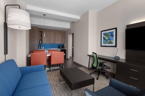 Habitación Especial del hotel Holiday Inn Express and Suites Woodside LaGuardia Airport. Foto 7