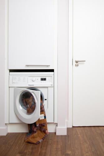 Compact Studio with Kitchen del hotel Bob W Tower Hill Residences. Foto 7