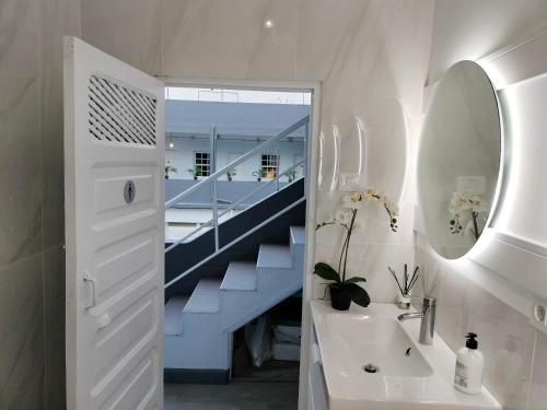 Habitación Doble con baño compartido del hotel Room27. Foto 11