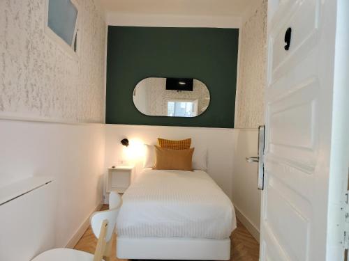 Habitación Individual con baño compartido del hotel Room27. Foto 6