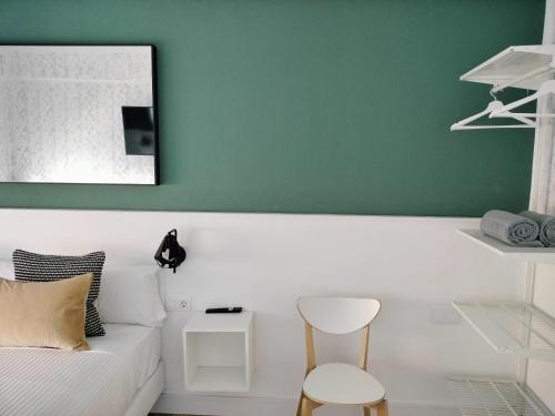 Habitación Doble con baño compartido del hotel Room27. Foto 10