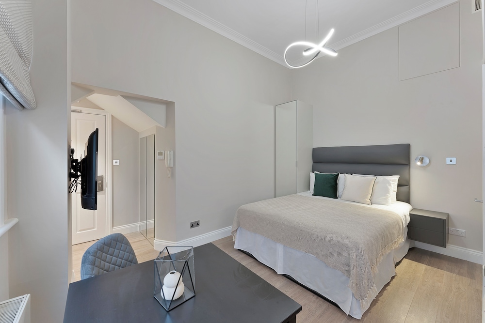 Estudio ejecutivo, 1 cama doble, no fumadores del hotel Cleveland Gardens. Foto 5