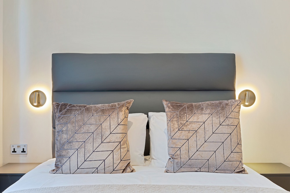 Estudio ejecutivo, 1 cama doble, no fumadores del hotel Cleveland Gardens. Foto 7