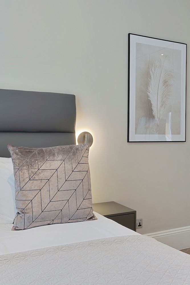Estudio ejecutivo, 1 cama doble, no fumadores del hotel Cleveland Gardens. Foto 9