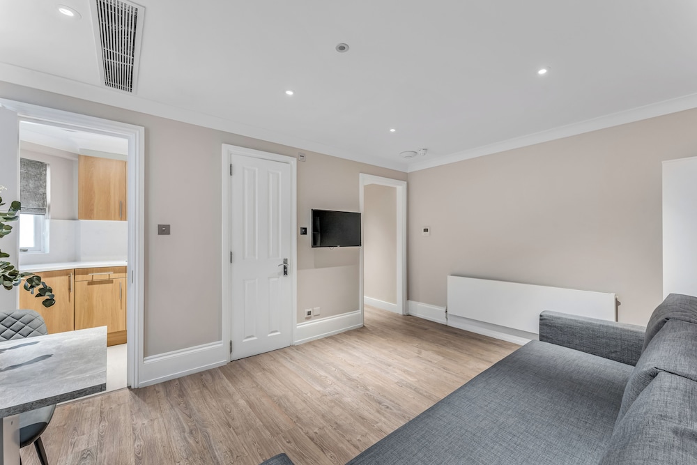 Estudio familiar, 1 cama de matrimonio grande (Lower Ground Floor) del hotel Cleveland Gardens. Foto 10