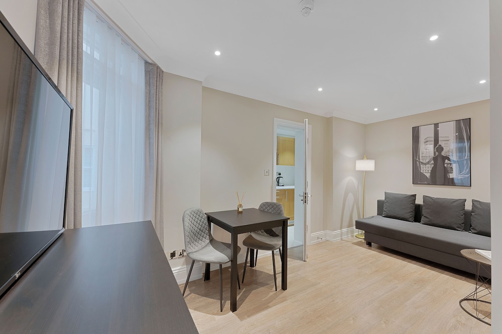 Apartamento, 1 cama doble con sofá cama (Lower Ground) del hotel Cleveland Gardens. Foto 12