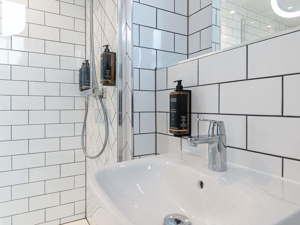 Gran Apartamento para dos del hotel Mercure White Hart Salisbury. Foto 5