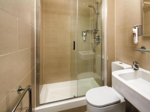 Habitación Doble del hotel ibis Styles London Gloucester Road. Foto 4