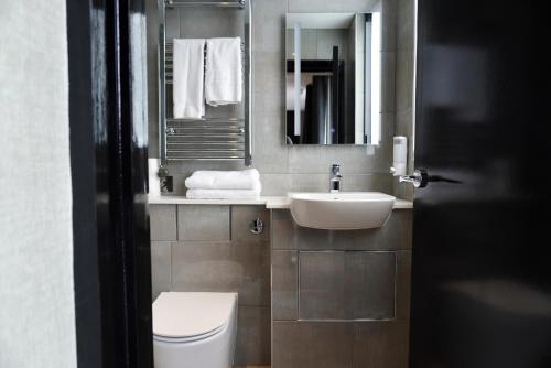Suite con terraza del hotel The Camden Town Hotel. Foto 2