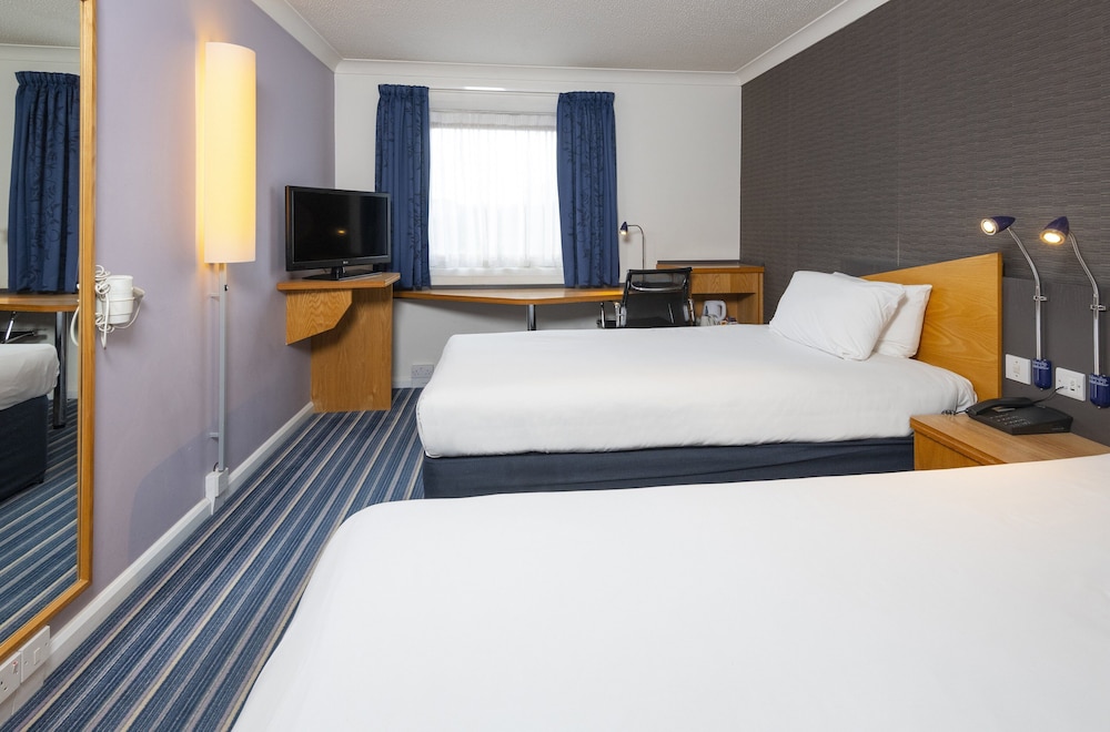 Habitación estándar, 2 camas individuales (con desayuno caliente gratuito) del hotel Holiday Inn Express London Wandsworth, An Ihg