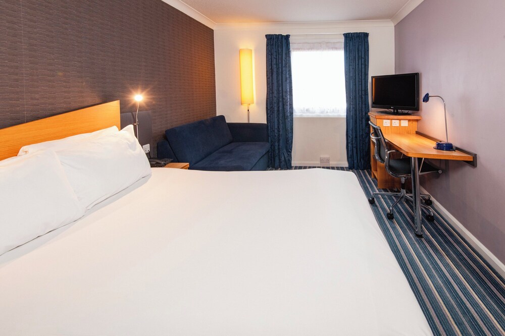 Habitación estándar, 1 cama doble del hotel Holiday Inn Express London Wandsworth, An Ihg. Foto 9