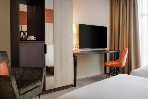 Habitación Doble - 2 camas del hotel DoubleTree By Hilton London Excel. Foto 4