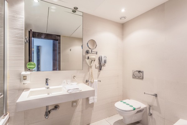 Habitación doble Superior del hotel Ágora Spa and Resort. Foto 2