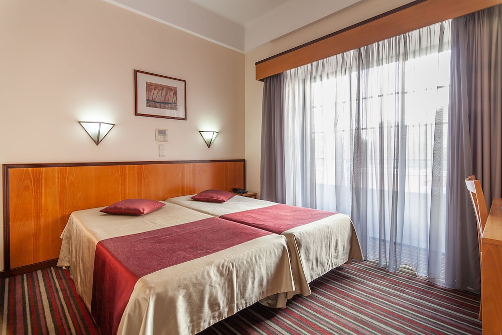 Habitación estándar con 1 cama doble o 2 individuales del hotel Residencial Horizonte