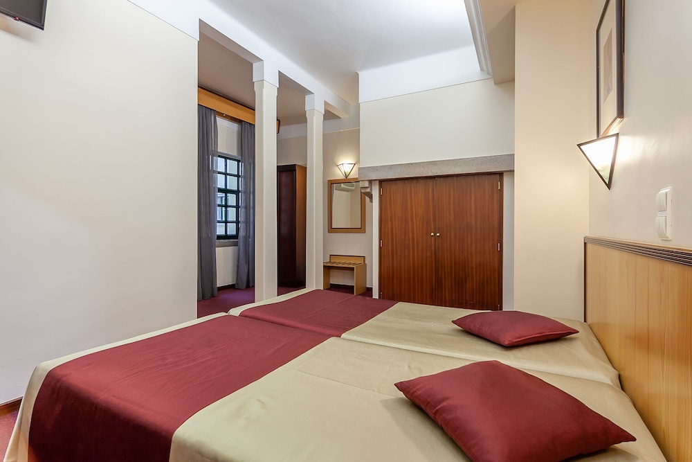 Habitación estándar con 1 cama doble o 2 individuales del hotel Residencial Horizonte. Foto 3