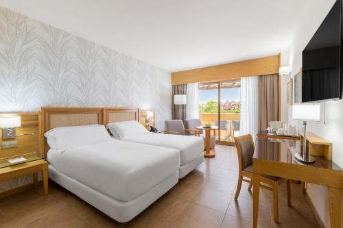 Habitación Doble con acceso al spa del hotel Elba Costa Ballena Beach and Thalasso Resort. Foto 6