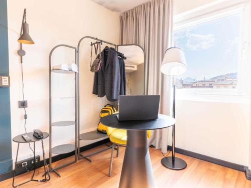 Habitación Doble Executive del hotel Ibis Malaga Centro Ciudad. Foto 4