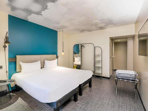 Habitación Familiar del hotel Ibis Malaga Centro Ciudad. Foto 4