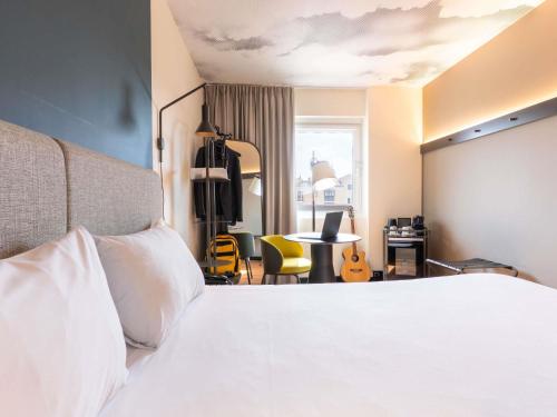 Habitación Doble Executive del hotel Ibis Malaga Centro Ciudad. Foto 3