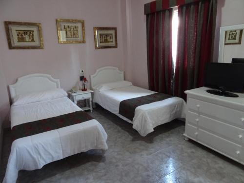 Habitación Doble - 2 camas del hotel Tanausú. Foto 4