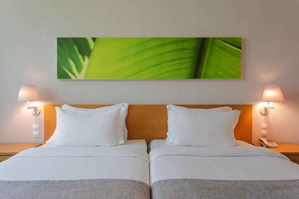 Habitación Confort con 2 camas individuales del hotel Hf Fenix Garden. Foto 1