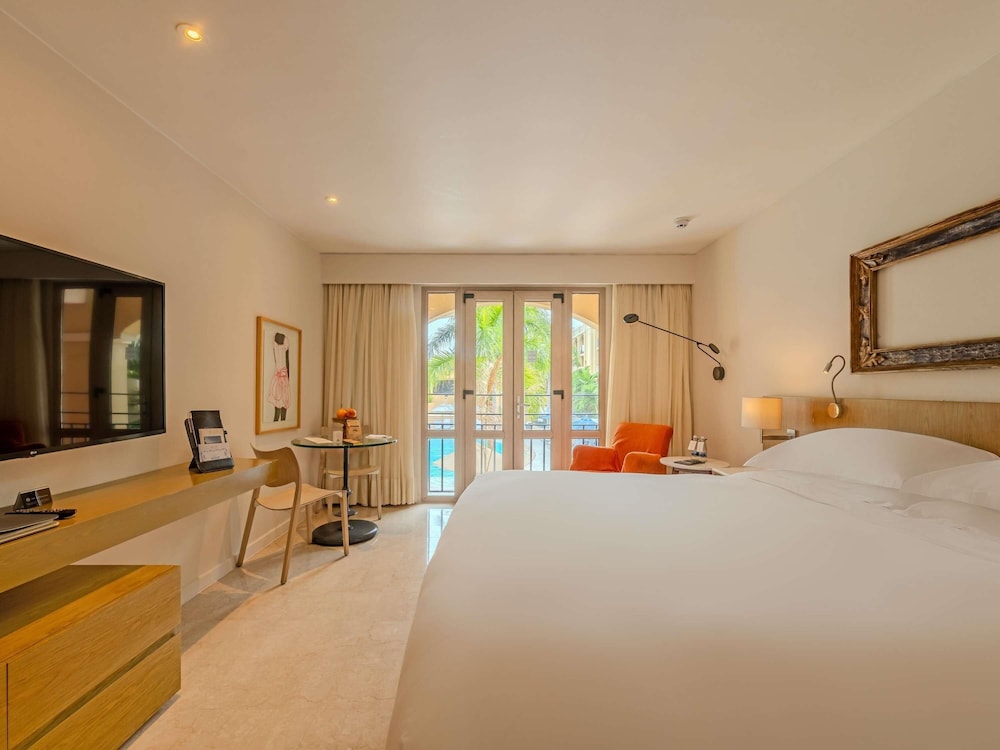 HABITACIÓN CLÁSICA, 1 Cama King Size, Vista Interior del hotel Sofitel Legend Santa Clara Cartagena