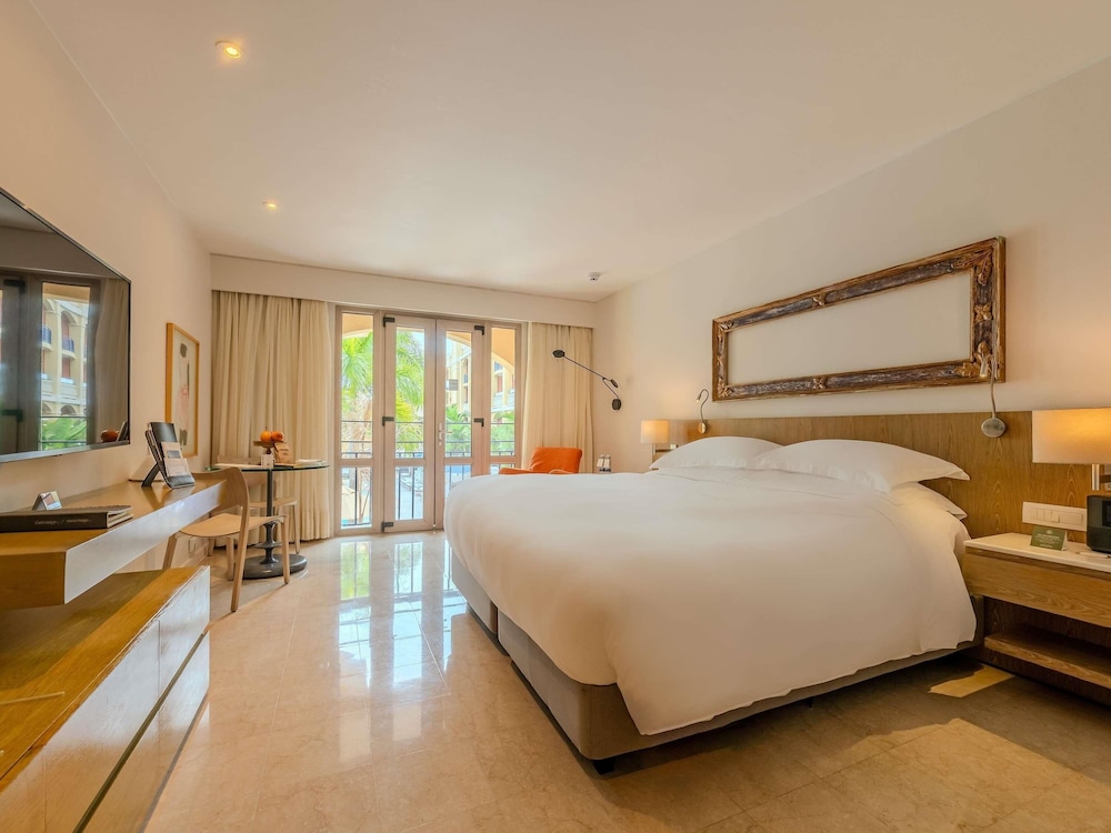 HABITACIÓN CLÁSICA, 1 Cama King Size, Vista Interior del hotel Sofitel Legend Santa Clara Cartagena. Foto 6