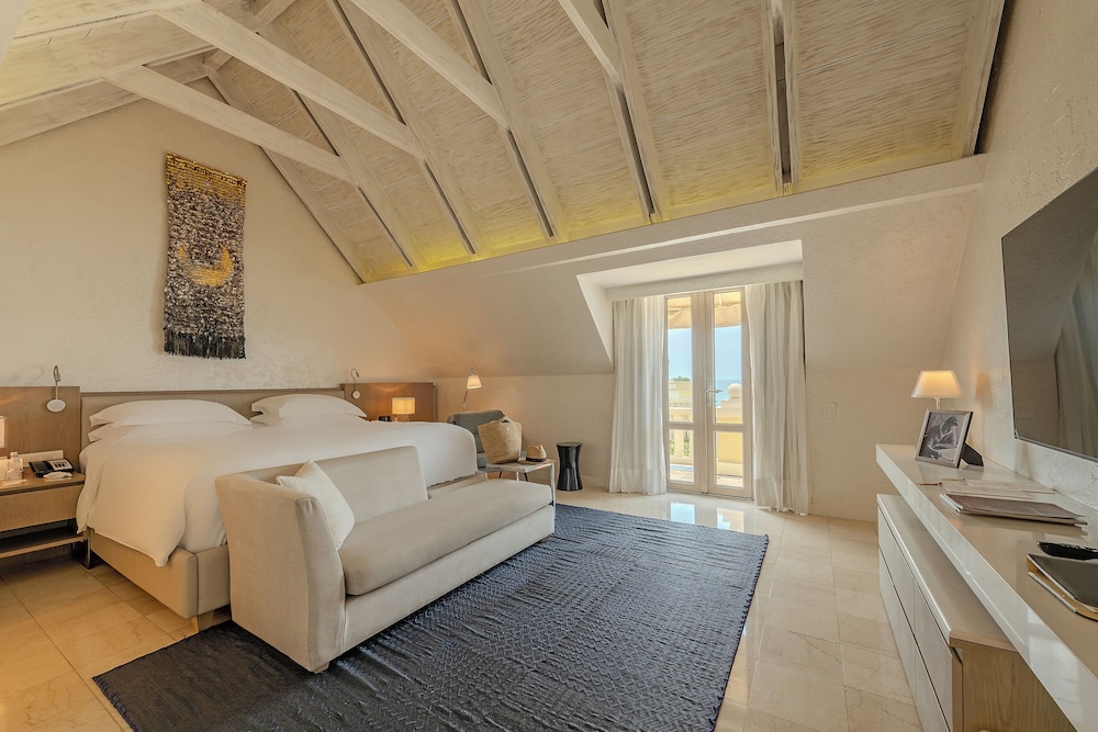 Imperial Amaral Suite: terraza con vista al mar, jacuzzi exterior, cama king size, mayordomo del hotel Sofitel Legend Santa Clara Cartagena. Foto 1