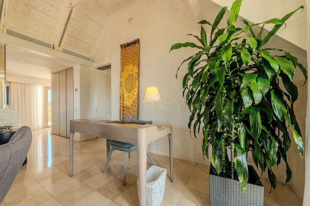 Imperial Amaral Suite: terraza con vista al mar, jacuzzi exterior, cama king size, mayordomo del hotel Sofitel Legend Santa Clara Cartagena. Foto 3