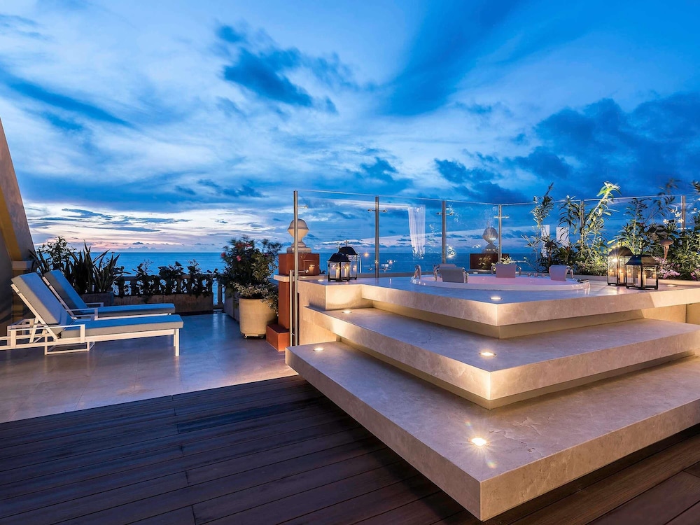Imperial Amaral Suite: terraza con vista al mar, jacuzzi exterior, cama king size, mayordomo del hotel Sofitel Legend Santa Clara Cartagena. Foto 14