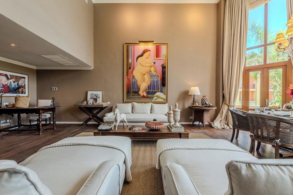 PRESITENTIAL SUITE FERNANDO BOTERO - CAMA KING SIZE, ÁREA COLONIAL, MAYORDOMO del hotel Sofitel Legend Santa Clara Cartagena. Foto 20
