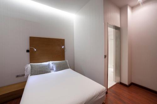 Habitación Doble Pequeña del hotel Petit Palace Plaza Málaga. Foto 3