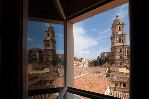 Habitación Doble con vistas a la catedral del hotel Petit Palace Plaza Málaga. Foto 6
