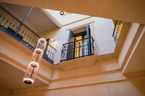 Habitación Doble con vistas al interior - 1 o 2 camas del hotel Joya del Casco Boutique. Foto 3