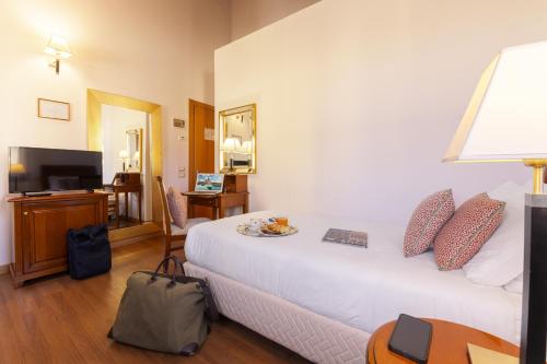 Habitación Individual del hotel Venice Resort Airport. Foto 12