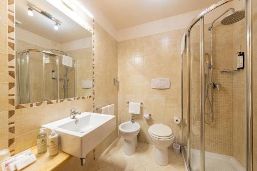Habitación Doble Estándar - 1 o 2 camas del hotel Venice Resort Airport. Foto 6